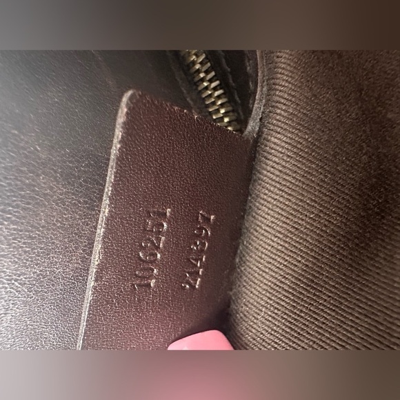 Gucci GG canvas tote bag handbag leather beige brown straps and bottom in EUC - Picture 8 of 9